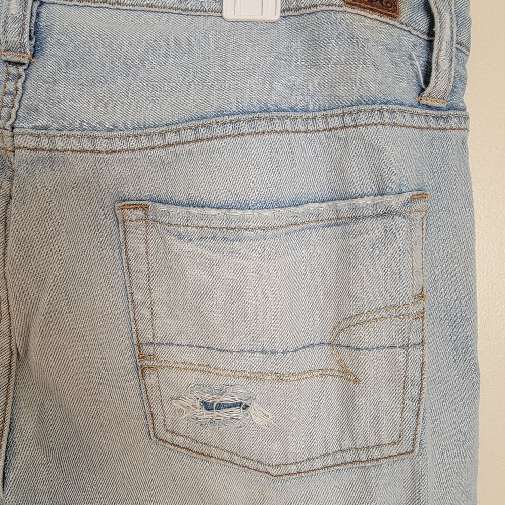 American Eagle boyfriend jeans